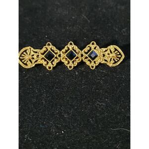 Vintage 1928 Brooch Pin Gold Tone with Black Diamond shaped